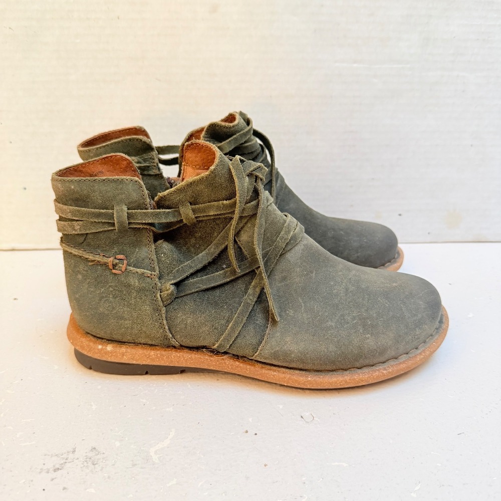Born Ankle Boots Women 8 38.5 Olive Green Suede Strappy Wrap Flat Booties Boho